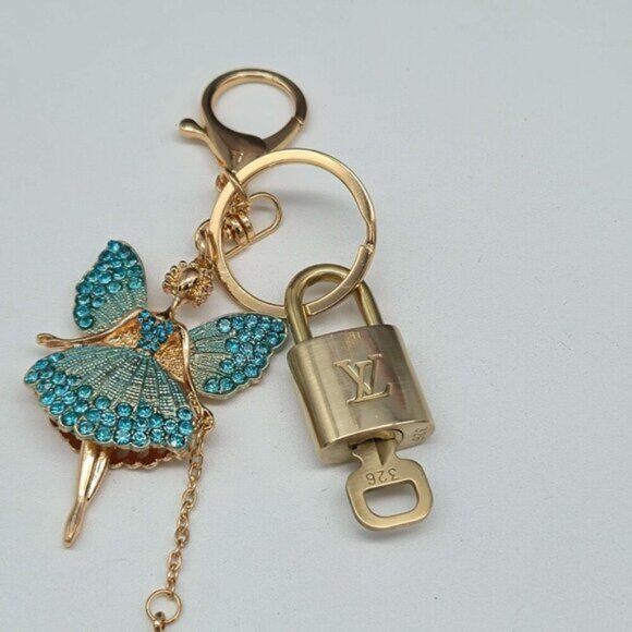 Authentic Louis Vuitton Lock & Key with unbranded Bagcharm, Keycharm, Keychain - Picture 3 of 8